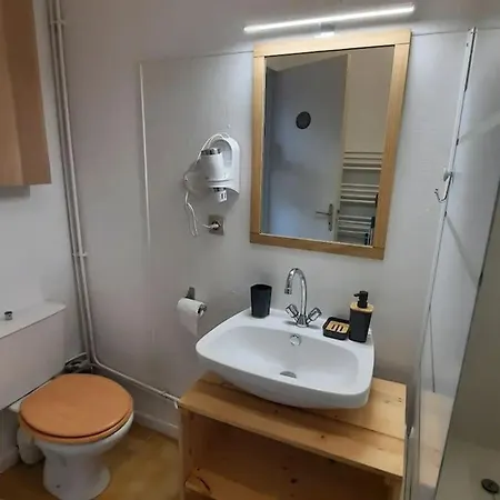 L'esquirol ! Apartman *