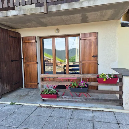 アパート L'esquirol !