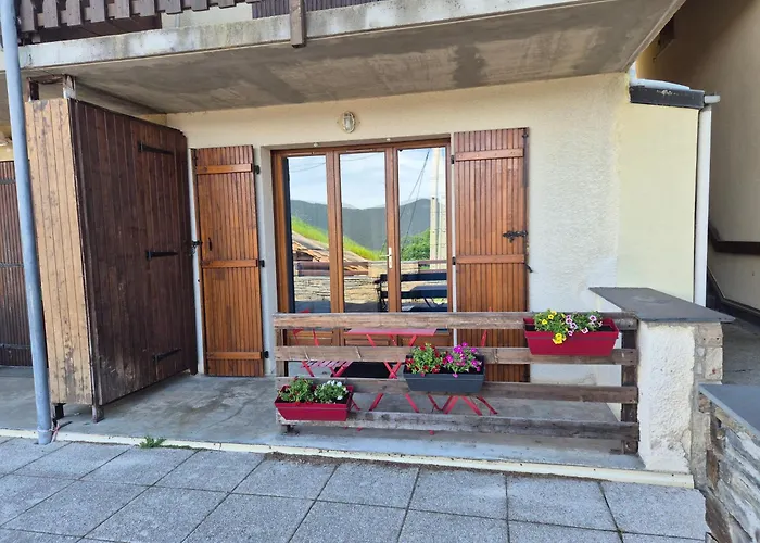 Διαμέρισμα L'esquirol !